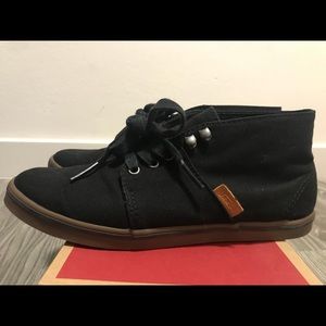 vans camryn